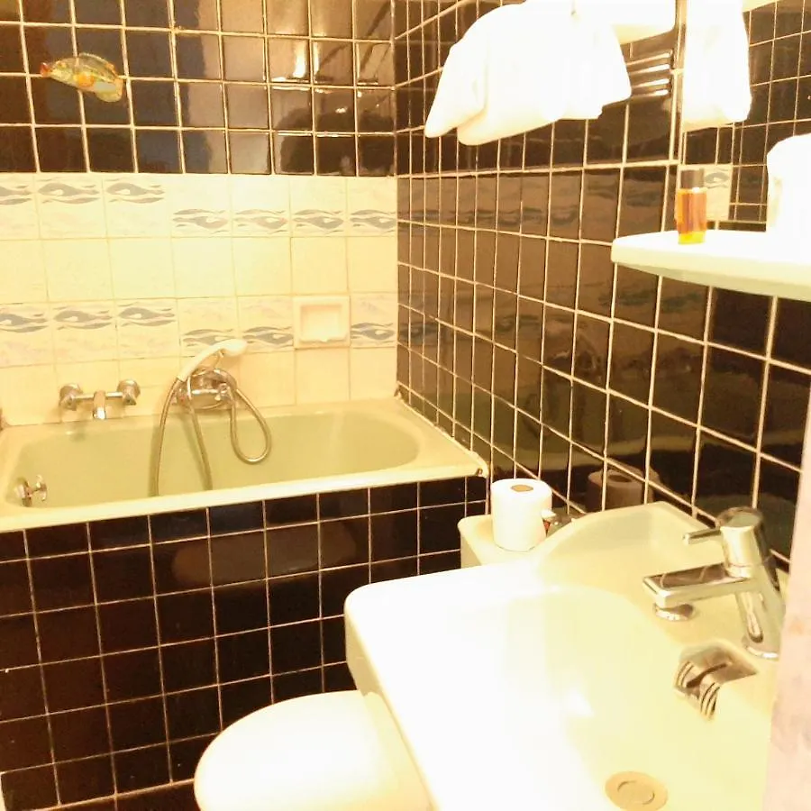 Hotel Peron Marseilles