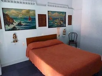 Hotel Peron Marseille